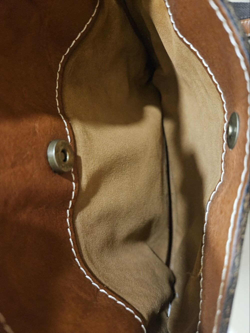 Patricia Nash Vintage Leather Messenger Bag - Picture 6 of 11